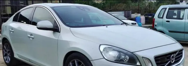 Volvo S60 KINETIC D3 2013