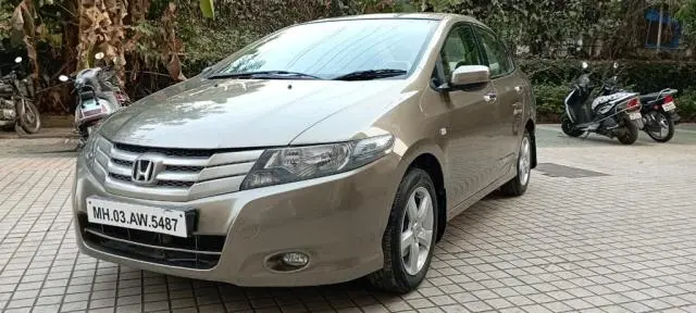 Honda City 1.5 V MT 2010