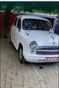 HM Ambassador CLASSIC 1800 ISZ MPFI AC 2011