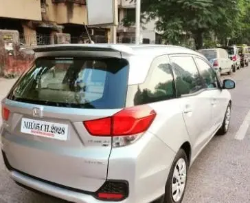 Honda Mobilio S i-DTEC 2015
