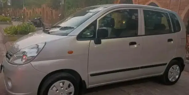 Maruti Suzuki Zen Estilo LXI BS IV 2011