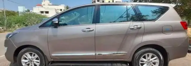 Toyota Innova Crysta 2.4 ZX 7 STR 2017