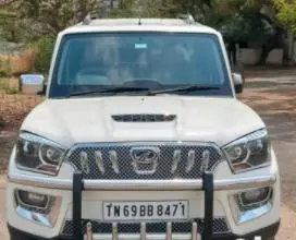 Mahindra Scorpio S6 Plus 2016