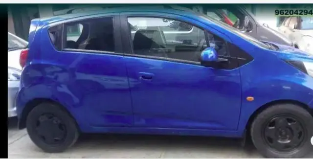 Chevrolet Beat LT Petrol 2011
