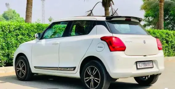 Maruti Suzuki Swift VXi AGS BS6 2021