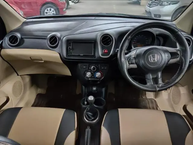 Honda Mobilio V i-VTEC 2015