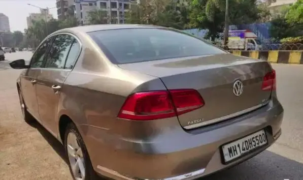 Volkswagen Passat Highline 2.0 TDI AT 2012