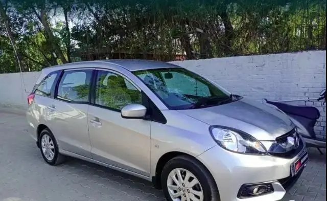 Honda Mobilio V i-DTEC 2014