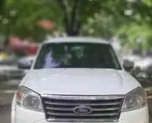 Ford Endeavour 3.0L 4x2 AT 2011