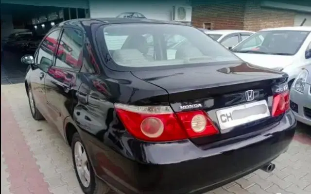 Honda City ZX GXi 2006