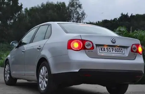 Volkswagen Jetta 1.9 Highline TDI 2008