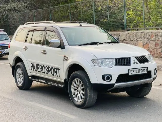 Mitsubishi Pajero Sport 4x4 MT 2013
