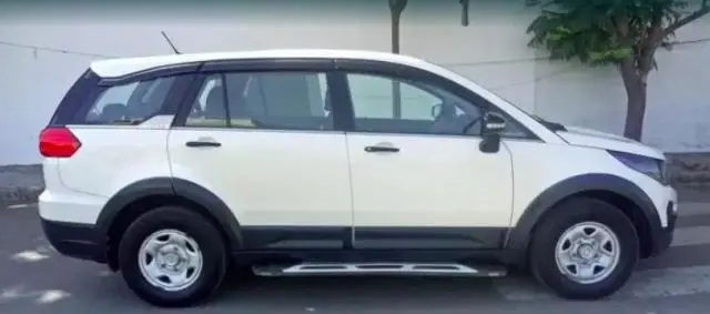 Tata Hexa XE 4x2 7 STR 2017