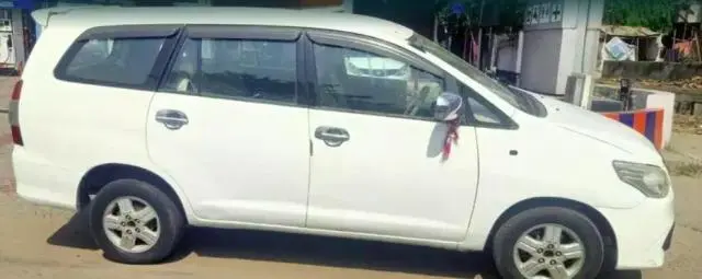 Toyota Innova 2.5 G 2008