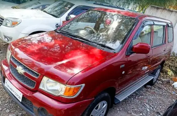 Chevrolet Tavera NEO 3 7 STR BS IV 2012