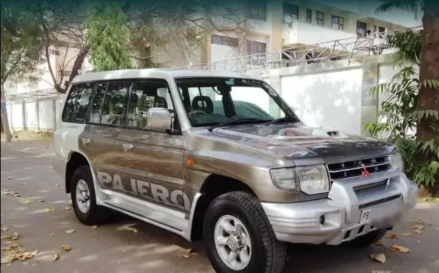 Mitsubishi Pajero 4x4 LHD 2009