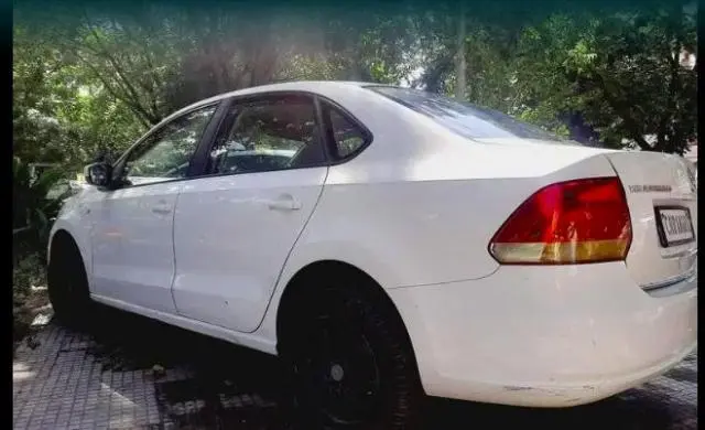 Volkswagen Vento 1.5 TDI Highline 2011