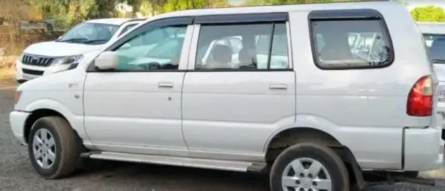 Chevrolet Tavera NEO 3 10 STR BS III 2016