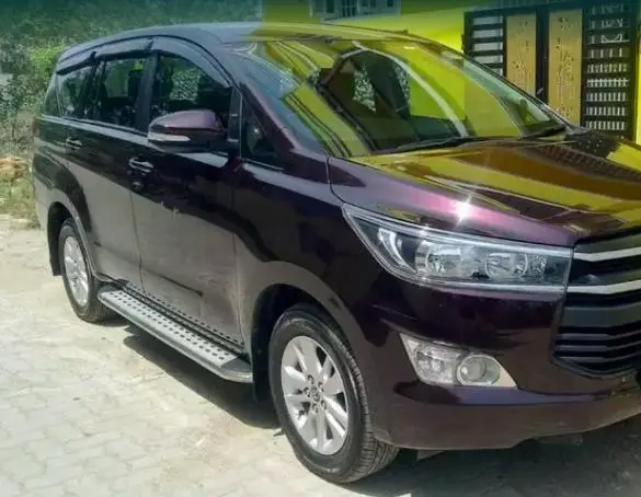 Toyota Innova Crysta 2.4 G 7 STR 2017