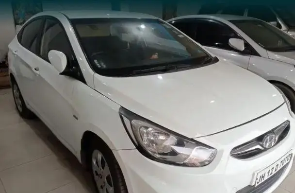 Hyundai Verna 1.4 CRDi 2012