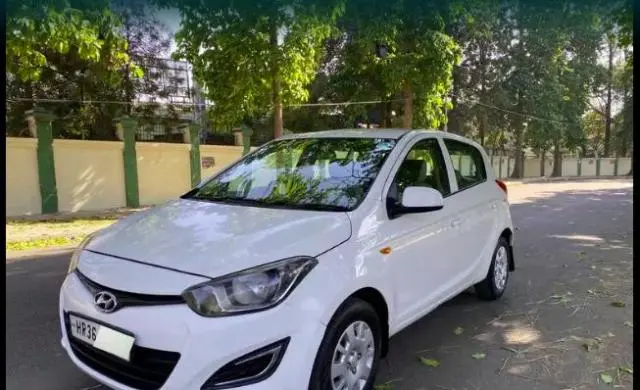 Hyundai i20 Magna 1.4 CRDi 2013