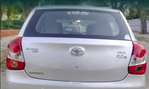 Toyota Etios Liva GD 2013