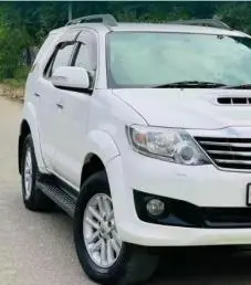 Toyota Fortuner 3.0 4X2 AT 2014
