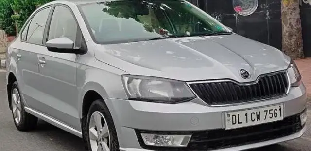 Skoda Rapid 1.6 MPI AMBITION 2017