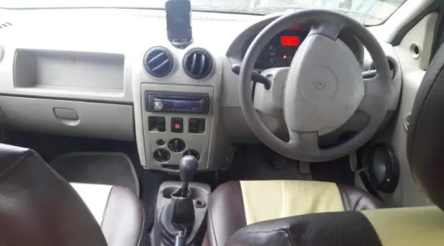 Mahindra Renault Logan DLE 1.5 DCI 2007