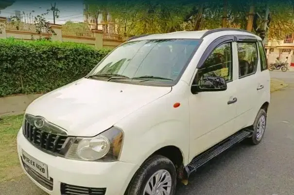 Mahindra Quanto C4 2013
