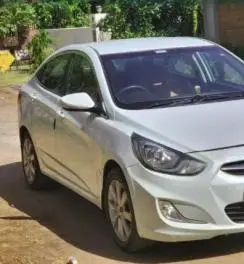 Hyundai Verna 1.6 CRDI SX 2012