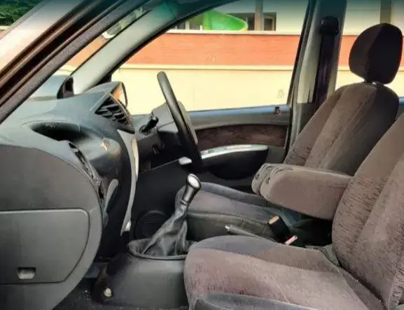 Mahindra Xylo E8 BS III 2010