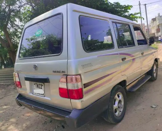 Toyota Qualis FS F3 2004