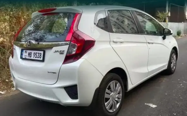Honda Jazz S CVT i-VTEC 2015