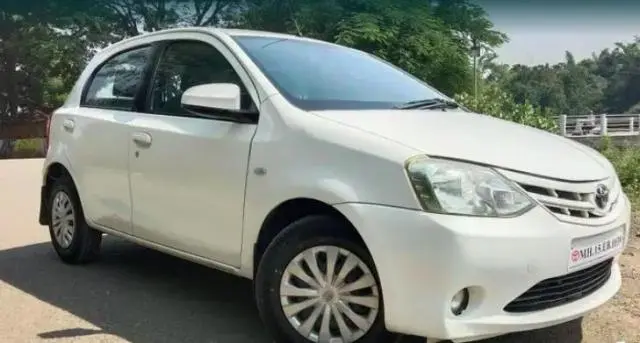 Toyota Etios Liva GD 2013