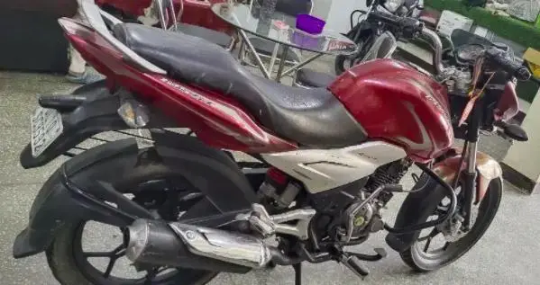 Bajaj Discover 125cc 2012
