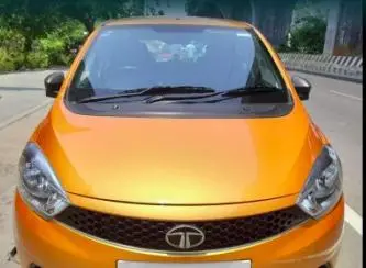 Tata Tiago Revotron XM 2017
