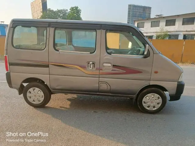 Maruti Suzuki Eeco 5 STR AC CNG 2013
