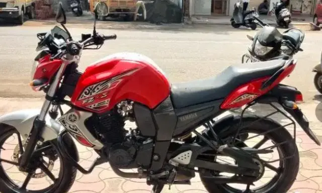Yamaha FZs 150cc 2015