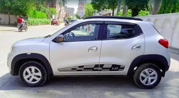 Renault KWID 1.0 RXT 2018