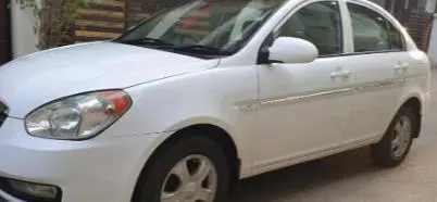 Hyundai Verna VGT CRDI SX 1.5 2009