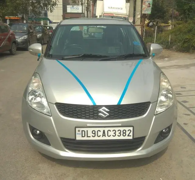 Maruti Suzuki Swift VXi 2012