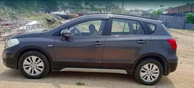 Maruti Suzuki S-Cross Zeta 1.3 2015