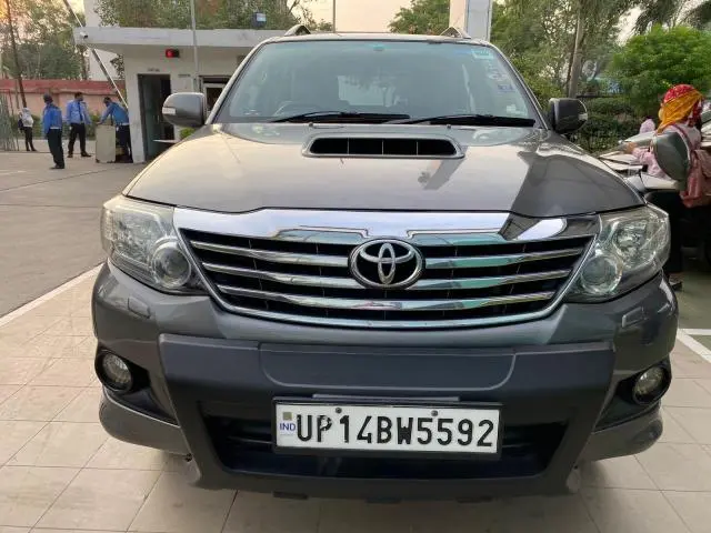Toyota Fortuner 3.0 Limited Edition 2012