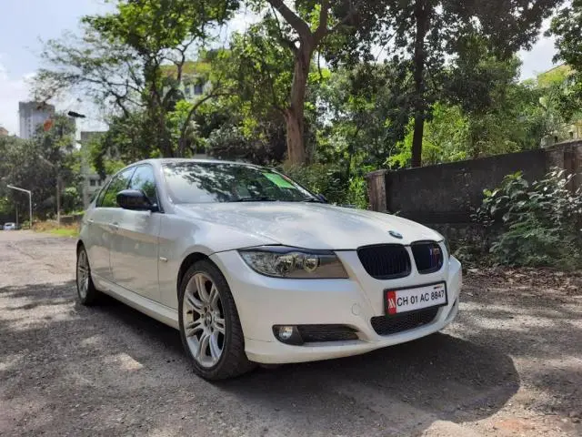 BMW 3 Series 320d 2010