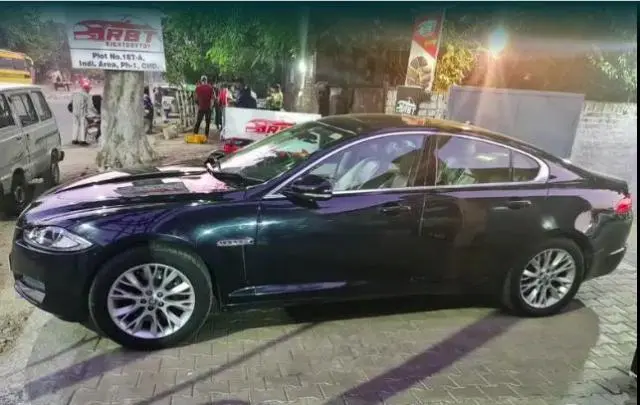 Jaguar XF 3.0 Litre S Premium 2012