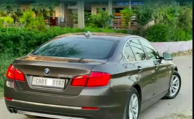 BMW 5 Series 520d 2012