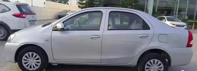 Toyota Etios GD 2016