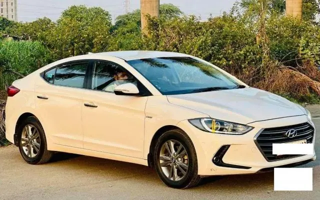 Hyundai Neo Fluidic Elantra 1.6 SX AT CRDi 2015