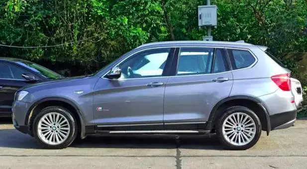 BMW X3 xDrive 20d xLine 2011